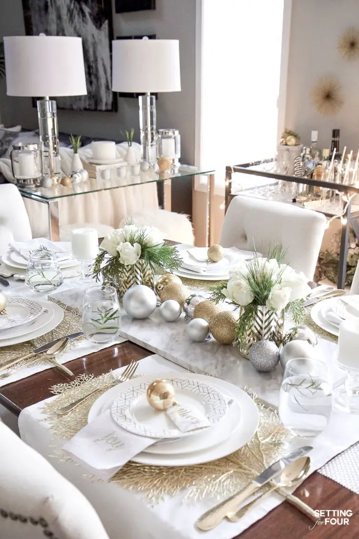 ELEGANTE TABLE DE FETE EN OR ET BLANC FACILE A FAIRE