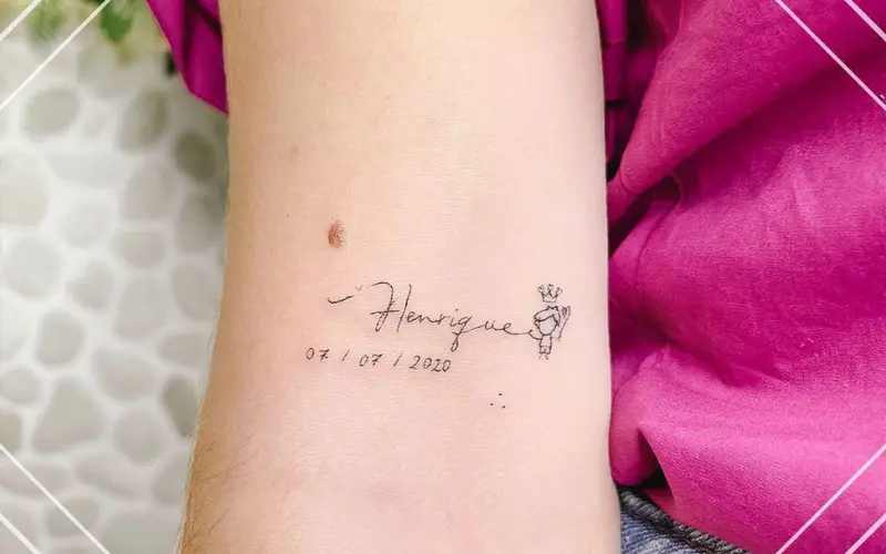15 Idées de Tatouages Avec Prénom Originaux Pour Déclarer Notre Amour