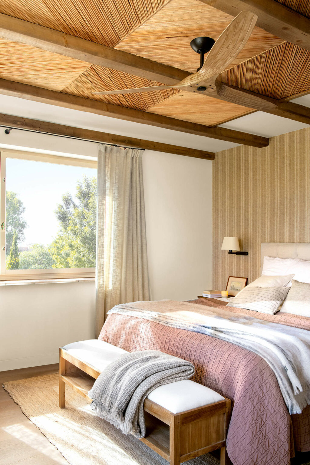 13 astuces faciles à suivre pour décorer une petite chambre