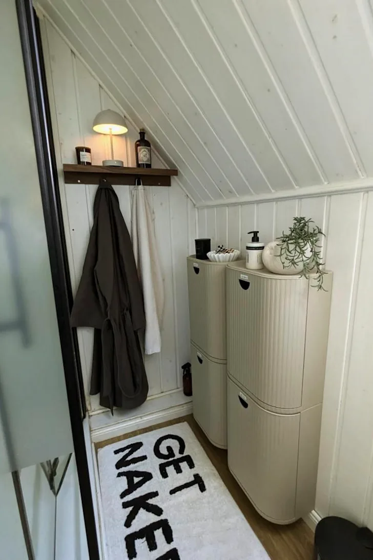 Bacs IKEA empilables : rangement malin pour petite salle de bain Rangement modulable dans la salle de bain avec bacs empilables IKEA