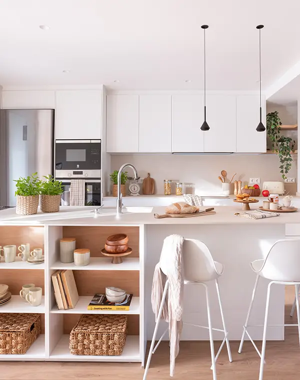 Cuisine 2026 : investir dans matériaux, quincaillerie et éclairage