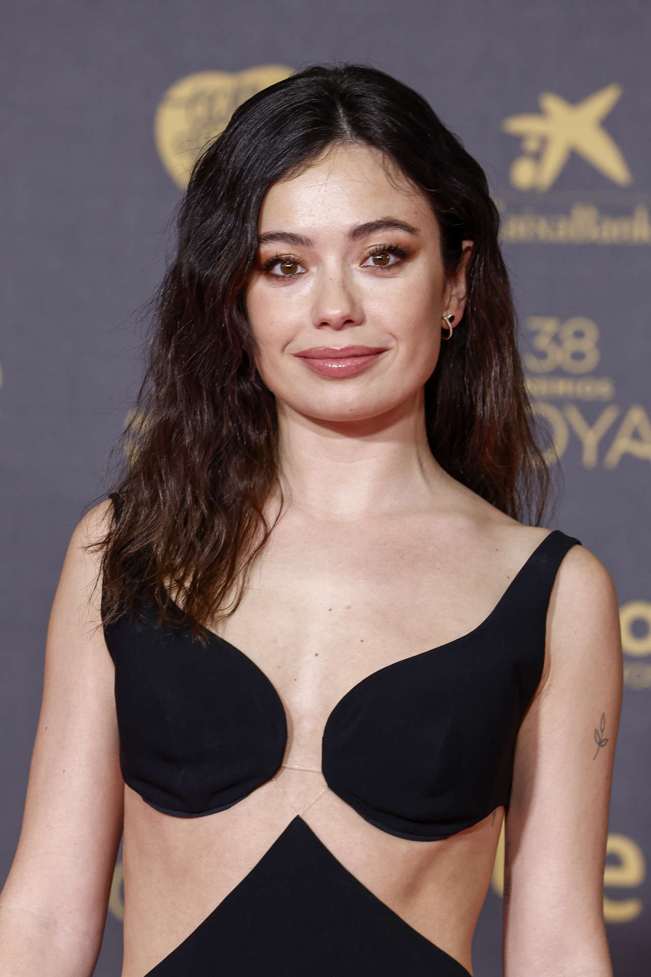 Cheveux longs décoiffés coiffure invitée mariage 2026